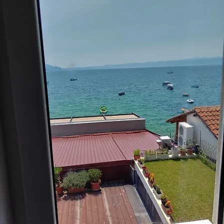 Konukevi Orhidea House Ohri